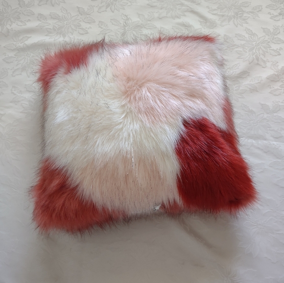 Opalhouse Other - Faux Fur Plush Long Hair Pillow